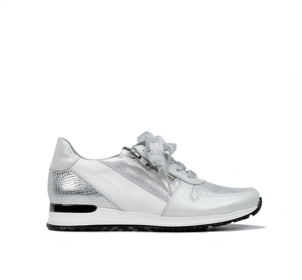VIOLA D7807 White Sneakers