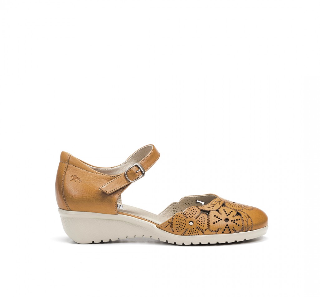 YODA F0183 Brown Shoe