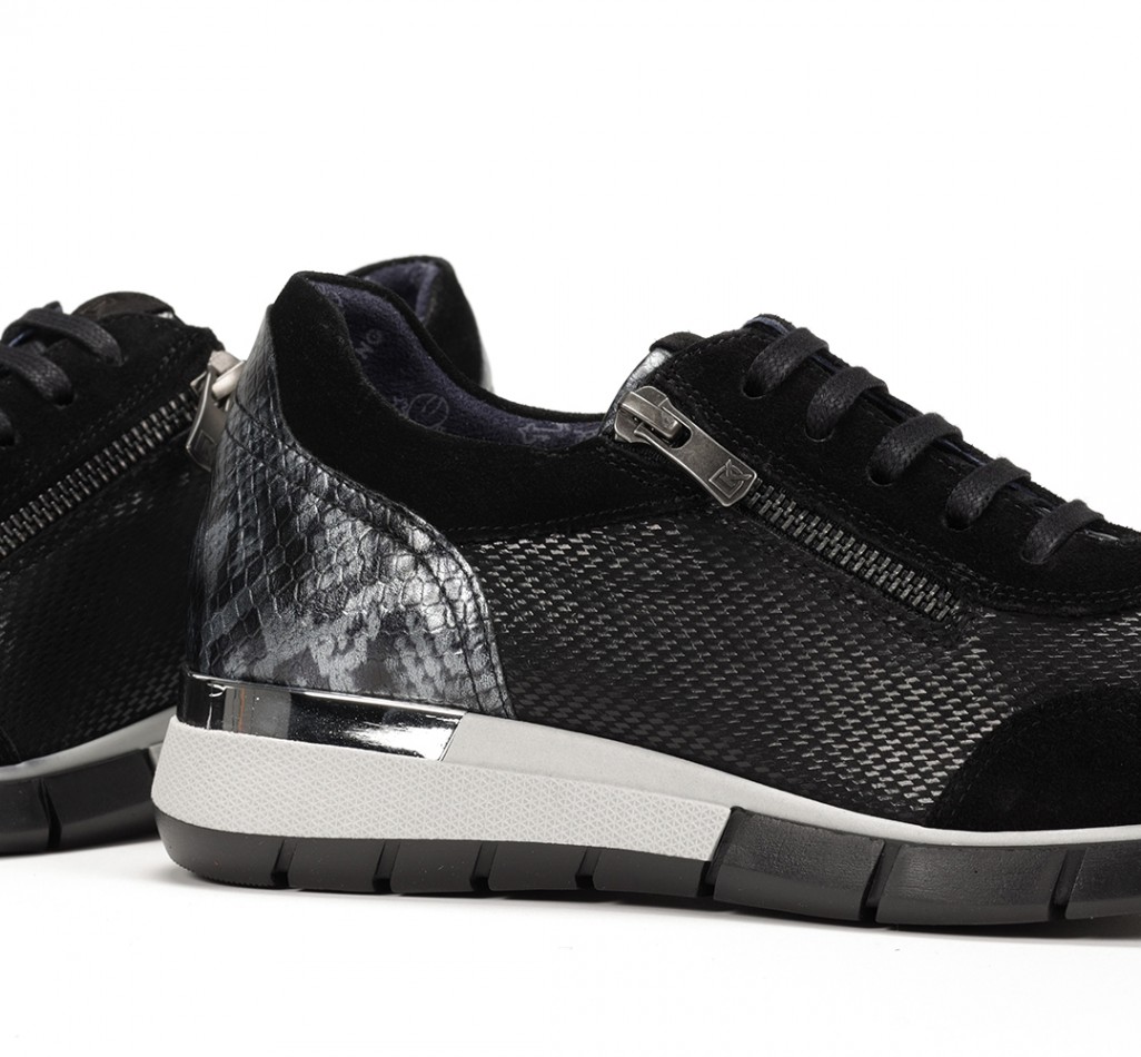 XANET D8678 Black Sneakers