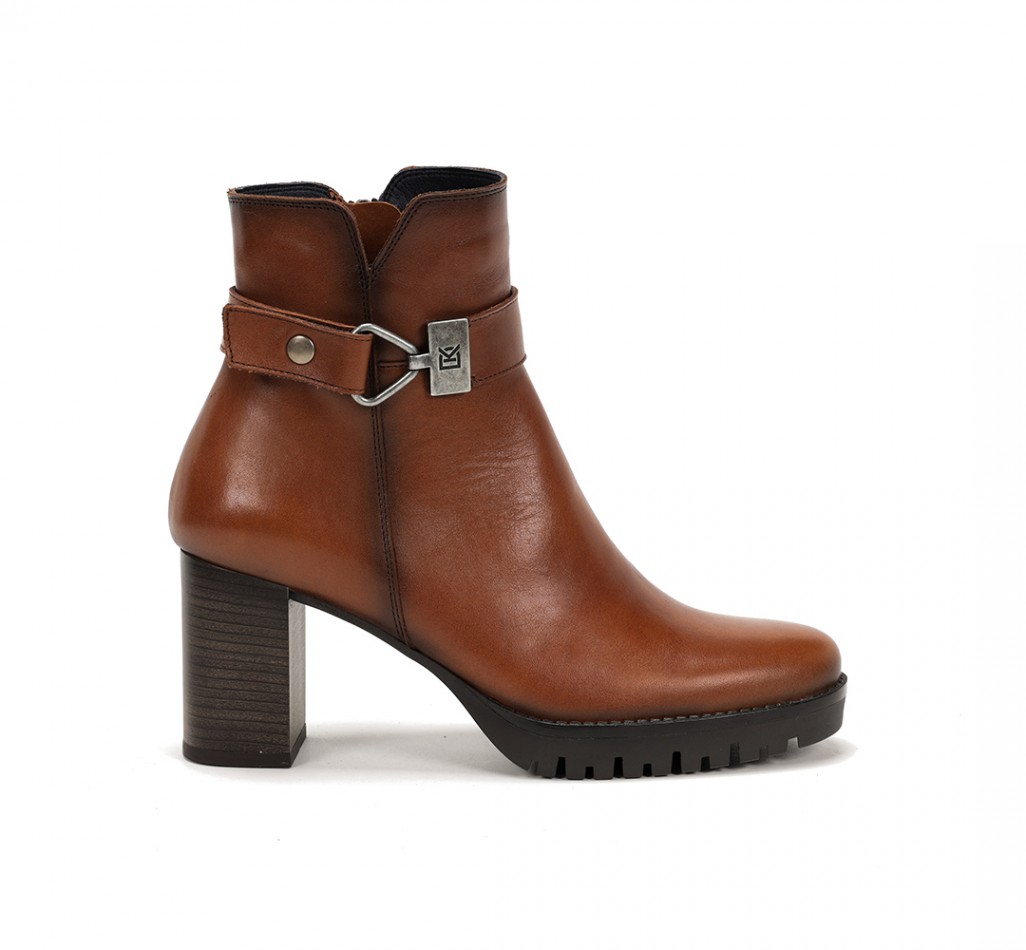 EVIE D8961 Brown Ankle Boot