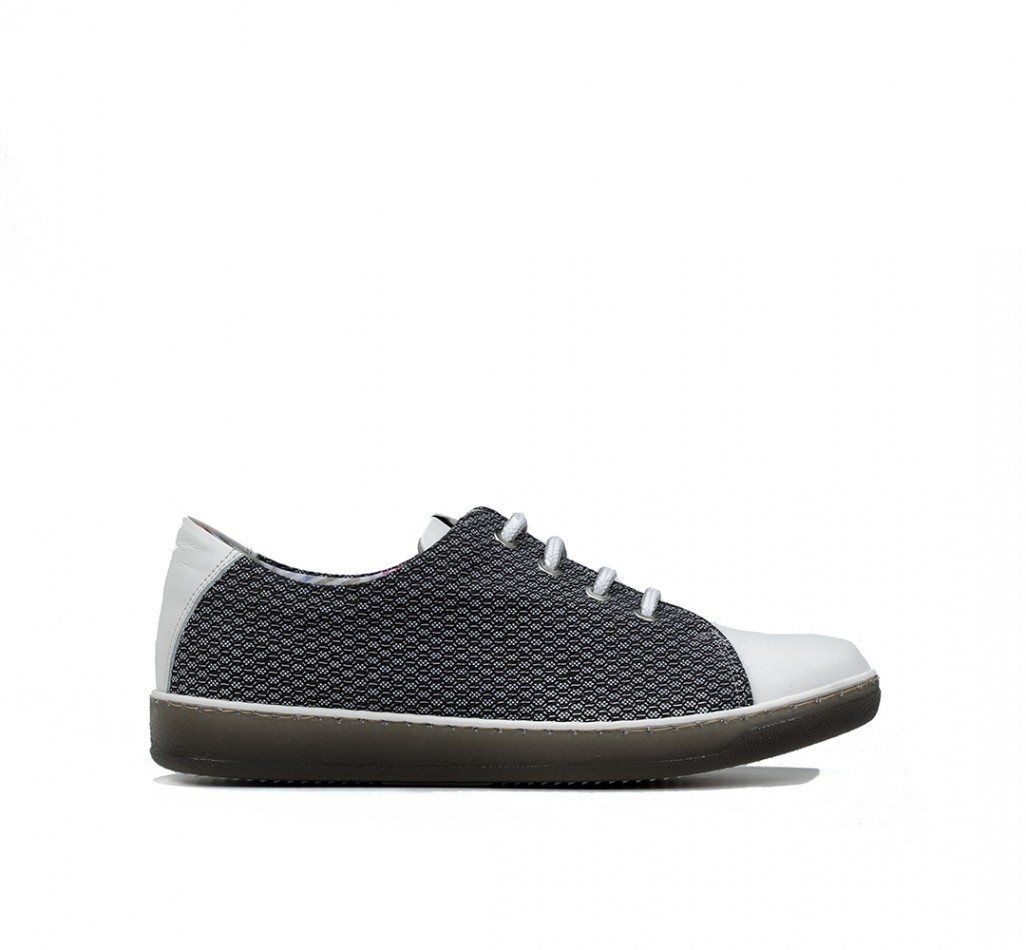 KAREN D8504 White Shoe