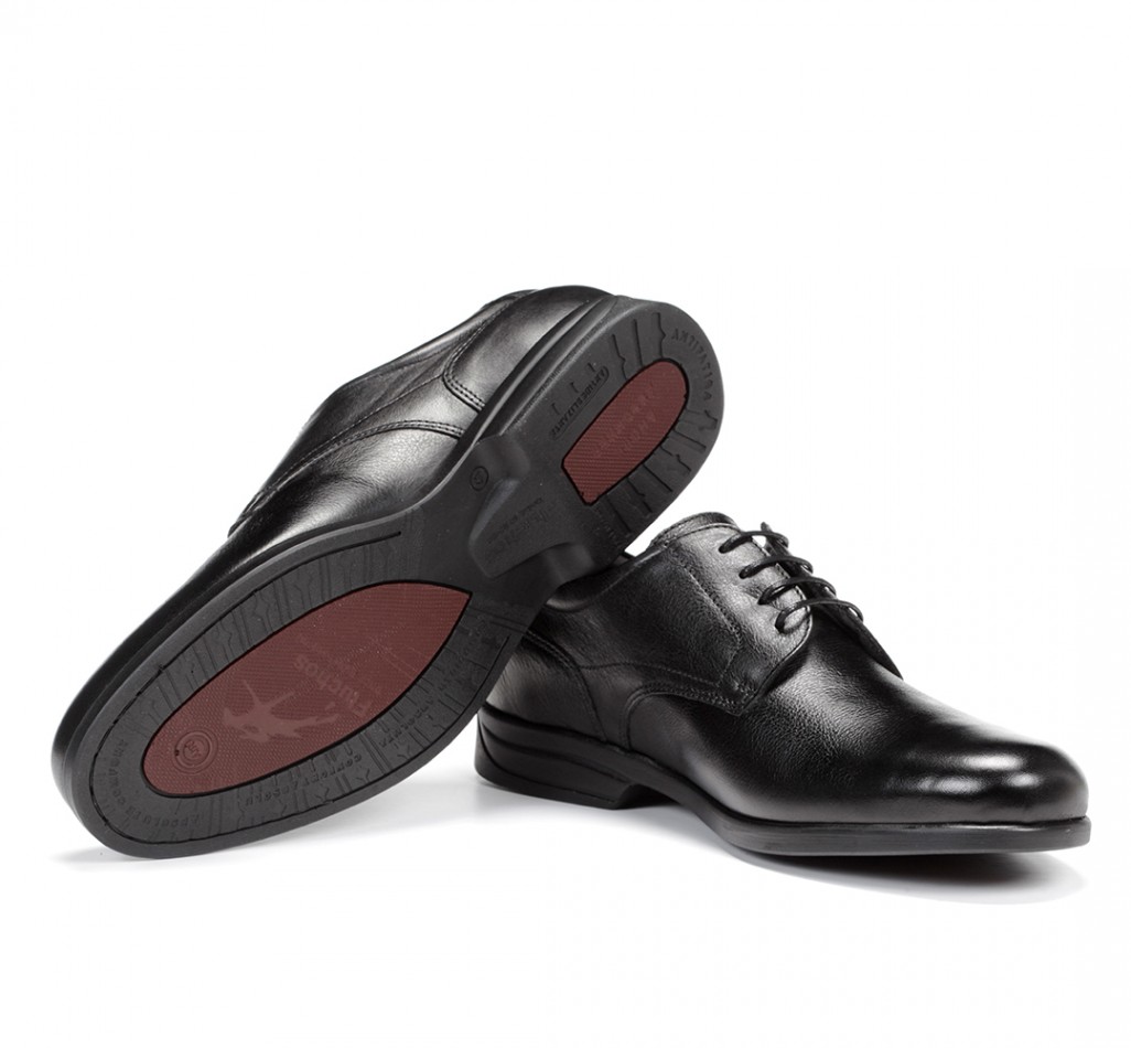 MAITRE 8904 Black Shoe