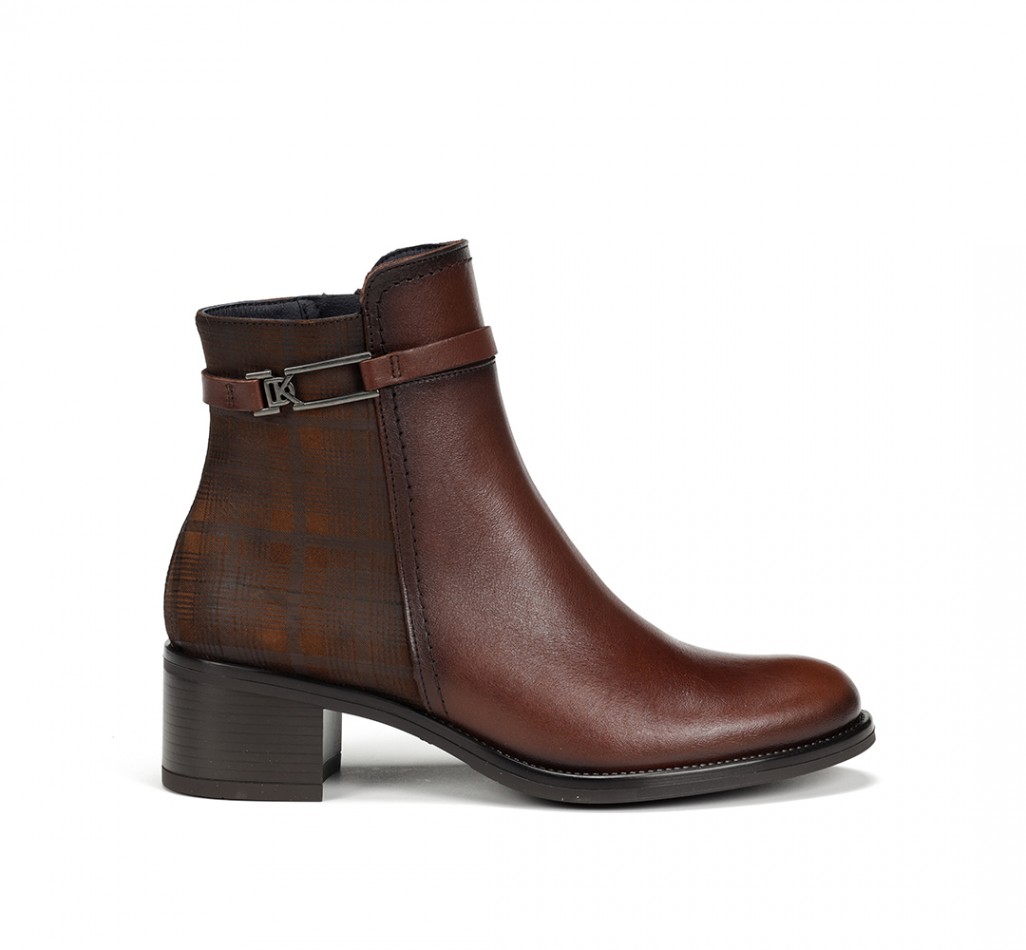 CHIARA D9133 Brown Ankle Boot