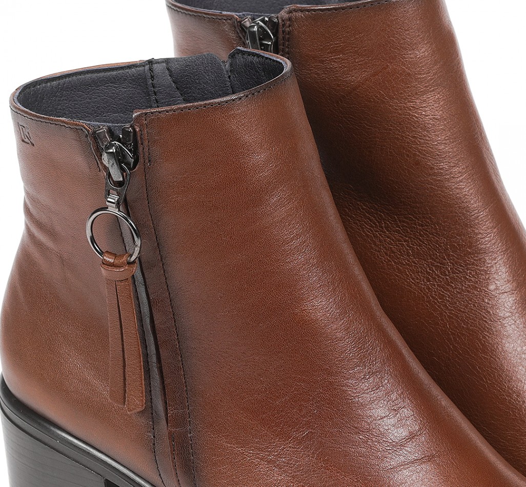 LEXI D8606 Brown Ankle Boot