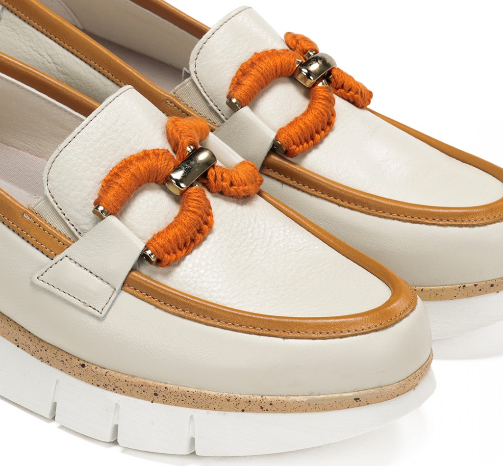 INDIA D9298 Moccasin Taupe