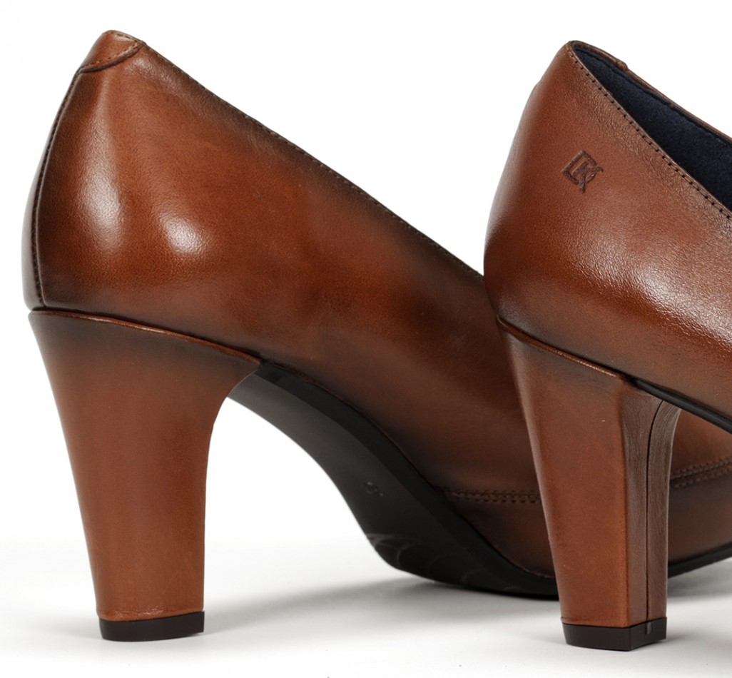 BLESA D5794 Brown heels