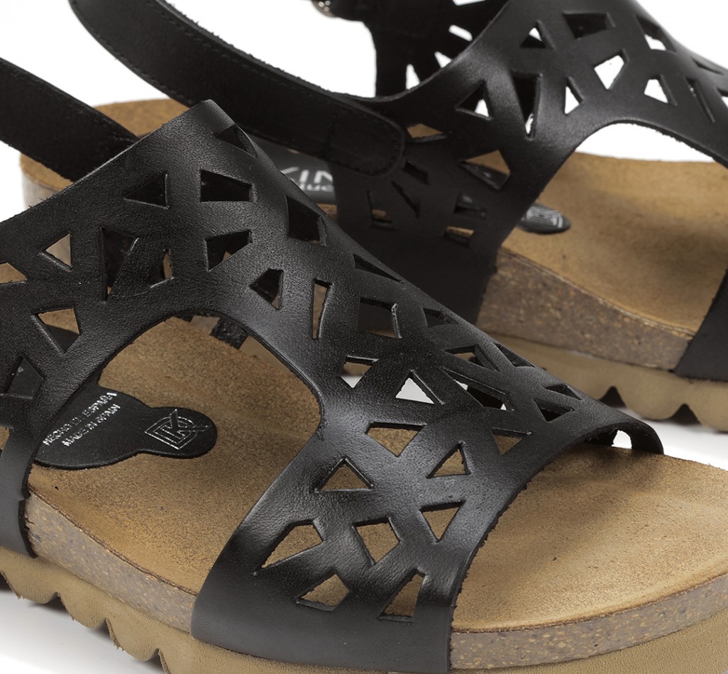 SUMMER D8156 Black Sandal